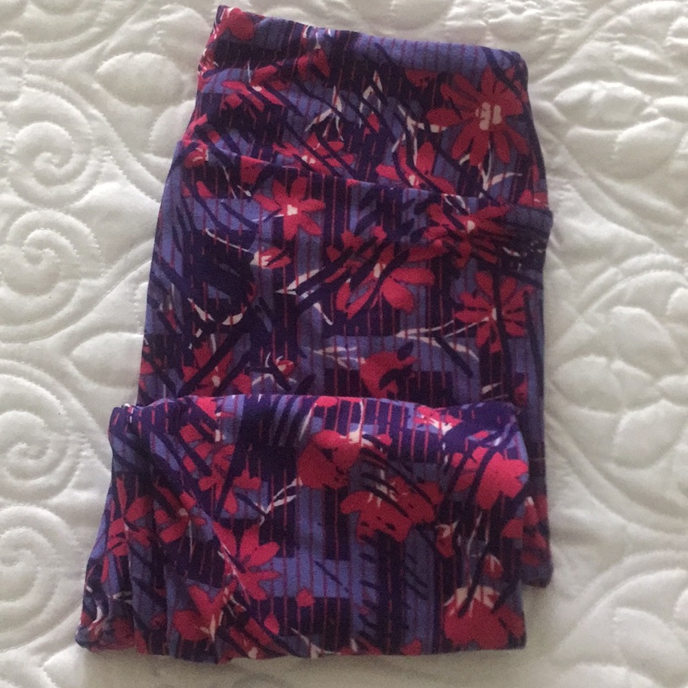Lula roe leggings